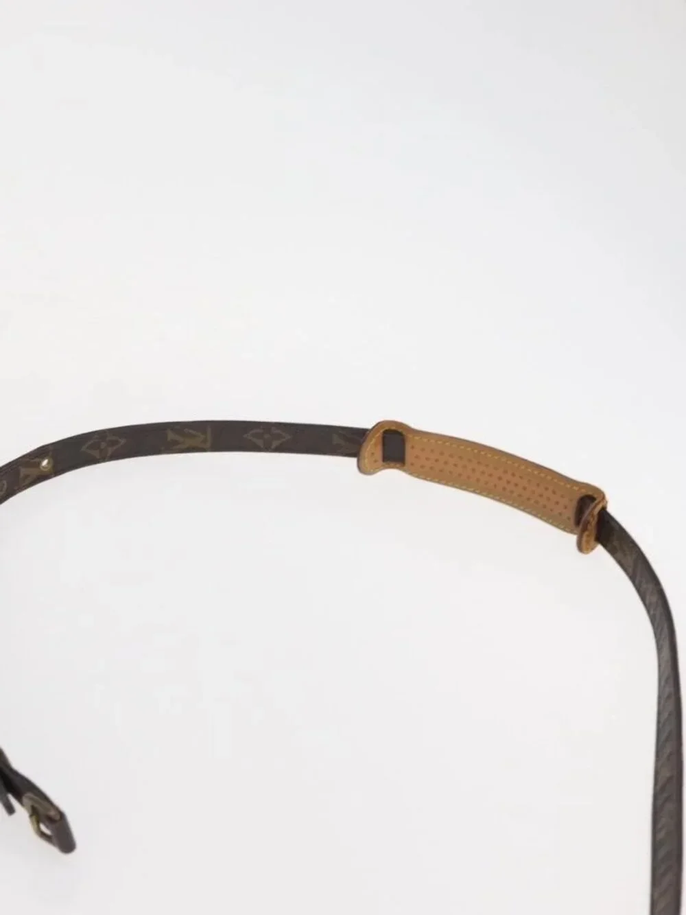 LOUIS VUITTON Monogram Amazon Shoulder Bag M45236 LV Auth BA8742